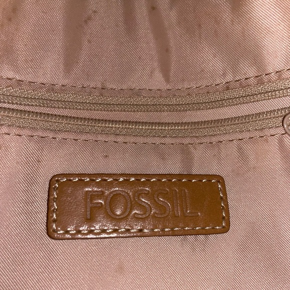 ❌SOLD❌ Fossil Monogrammed Cream/Tan Canvas & Leather Shoulder Bag - Picture 6 of 11